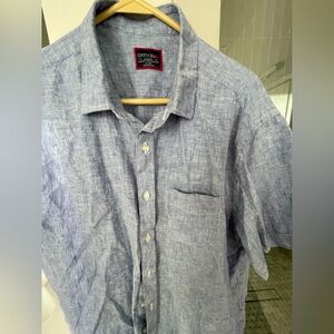 UNTUCKit Men's Casual Light Blue Button Down Shirt